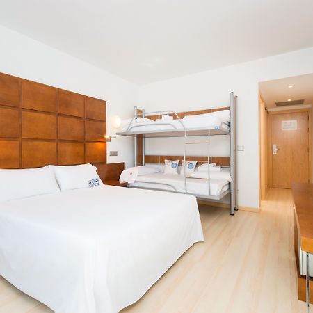 Hotel Zentral Ave Сарагоса Екстериор снимка