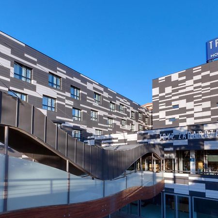 Hotel Zentral Ave Сарагоса Екстериор снимка
