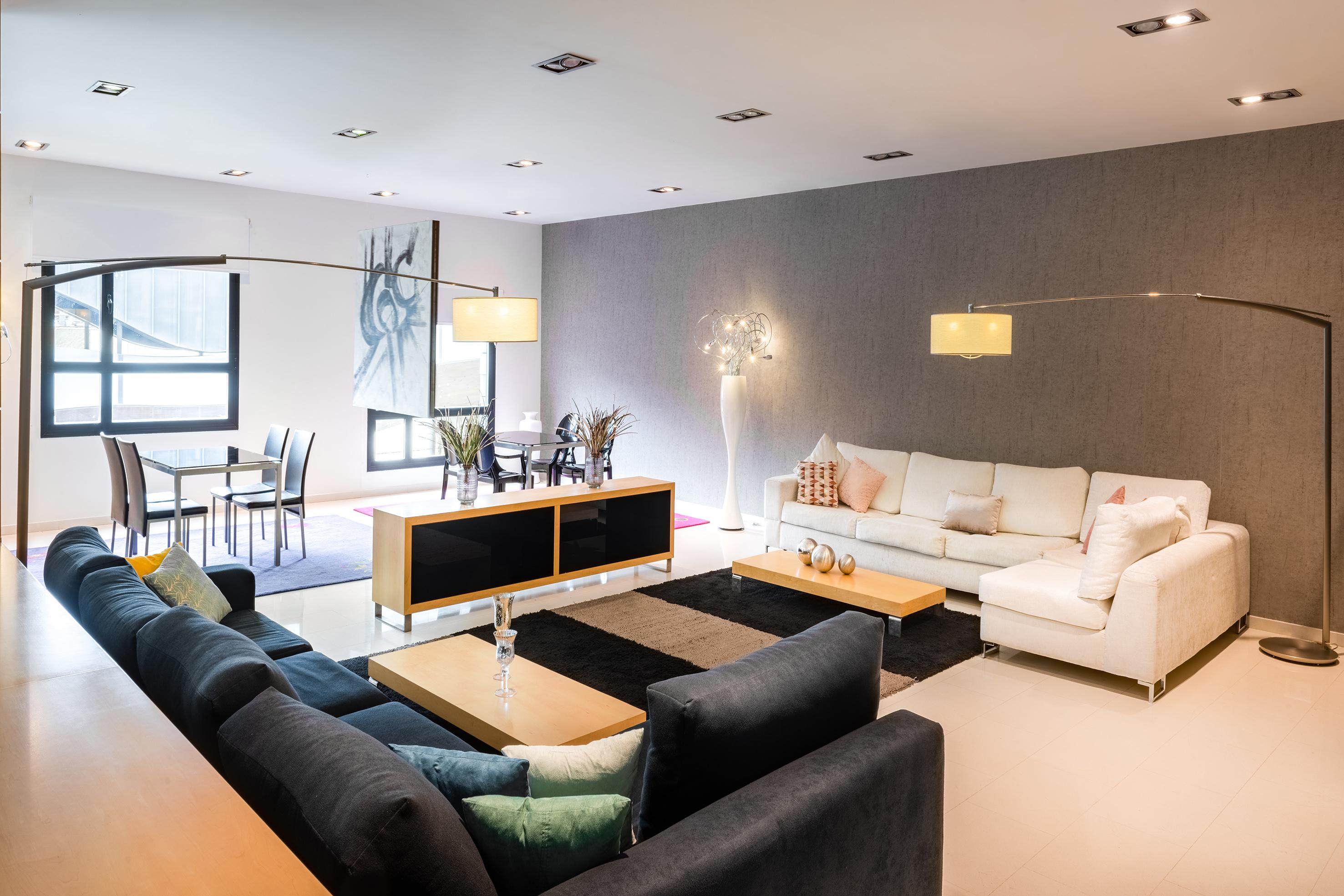 Hotel Zentral Ave Сарагоса Екстериор снимка