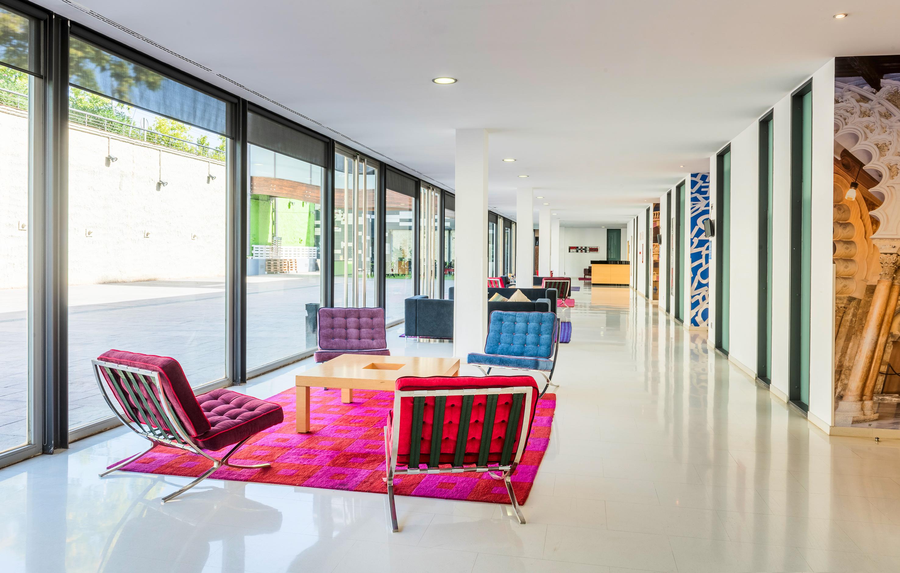 Hotel Zentral Ave Сарагоса Екстериор снимка