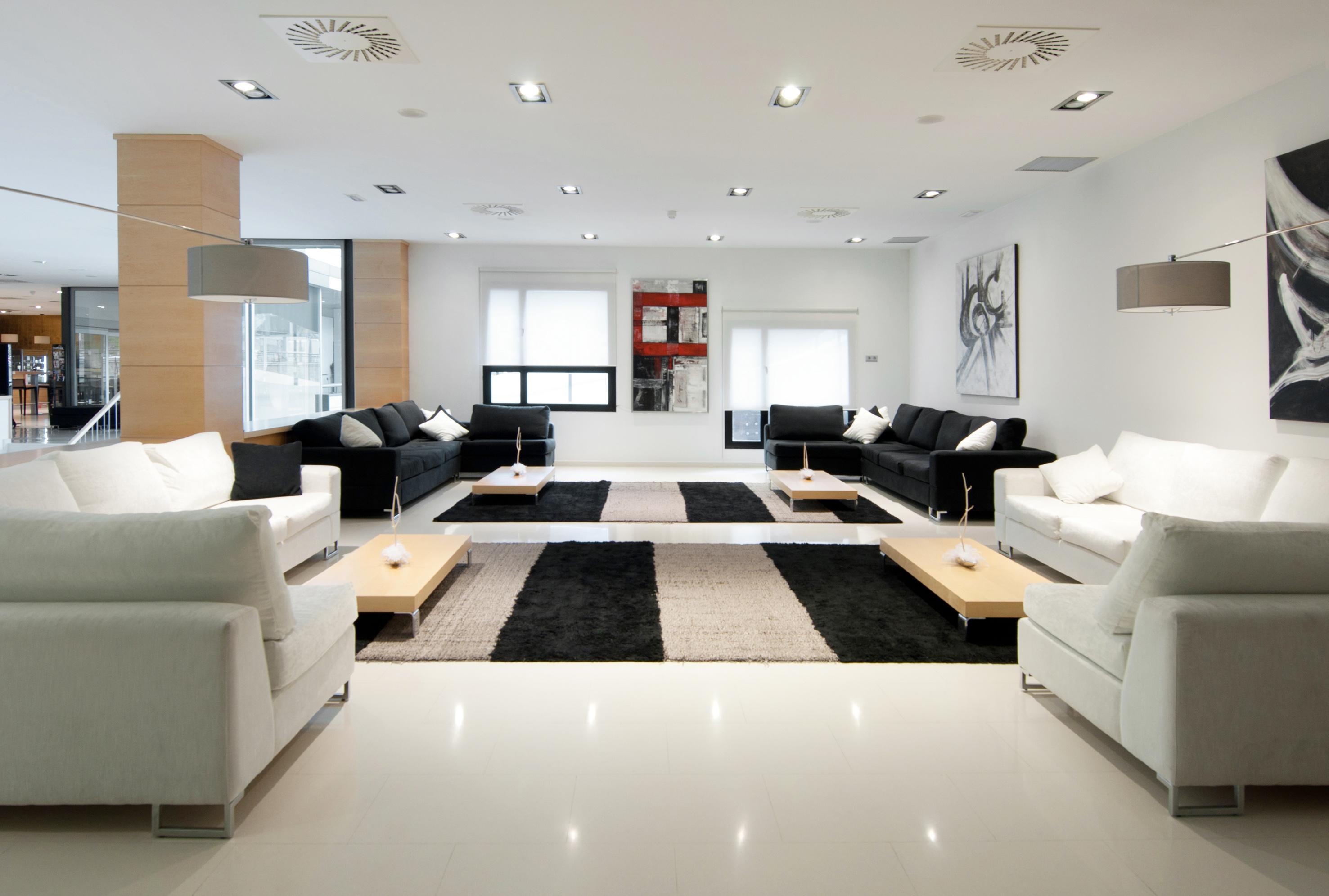 Hotel Zentral Ave Сарагоса Екстериор снимка